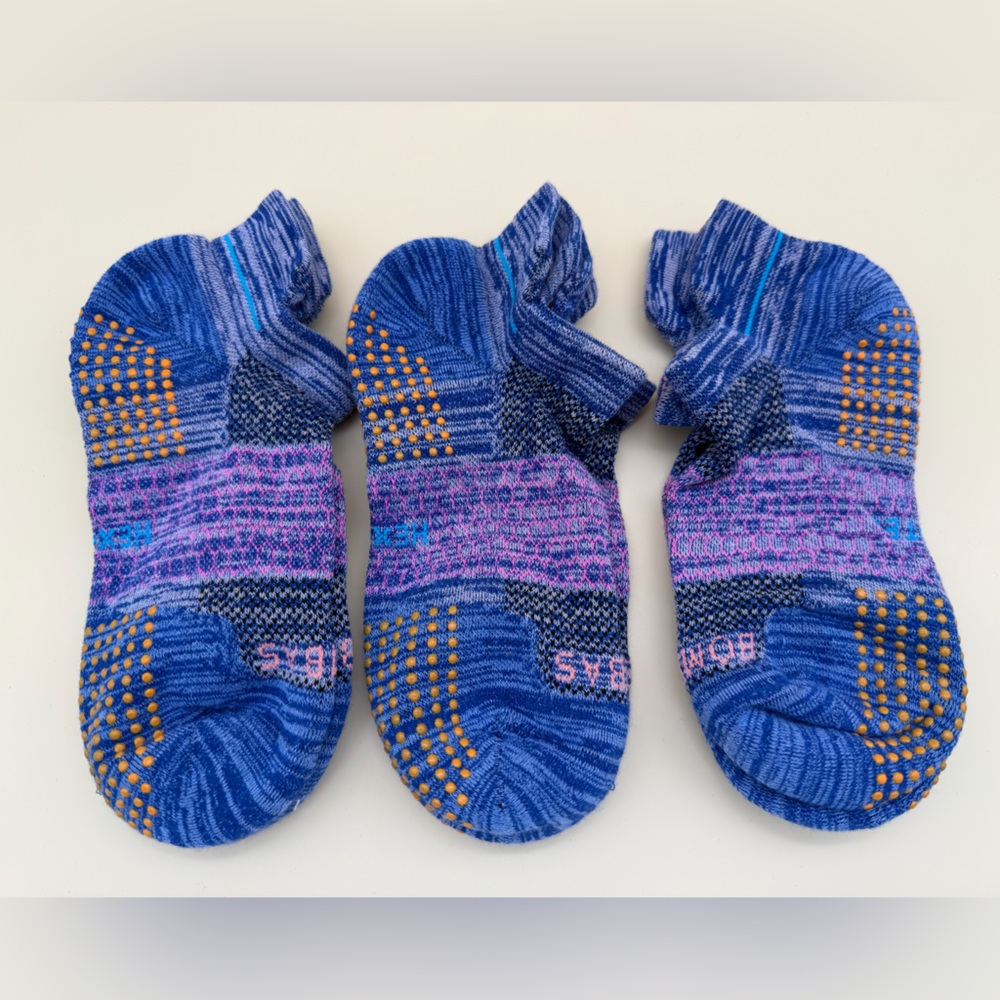 Bombas Women's Performance Gripper Hex Tec Ankle Socks Medium 3 Pairs
